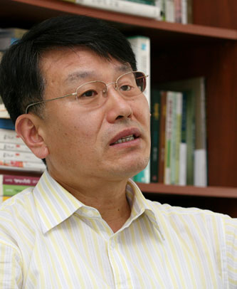 허상수 한국전쟁전후 민간인학살진상규명범국민위원회 운영위원장